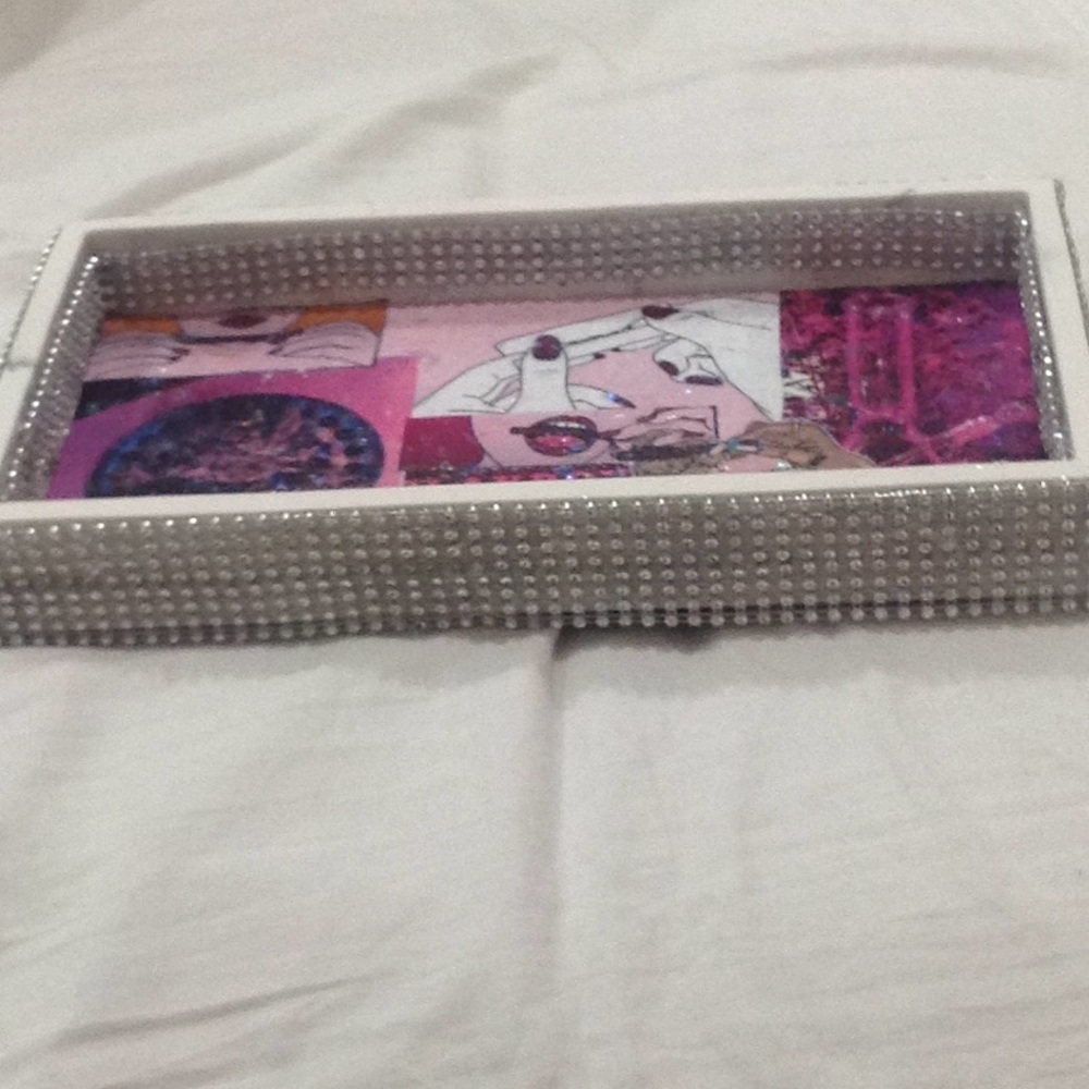 tray - Picture 2 of 3